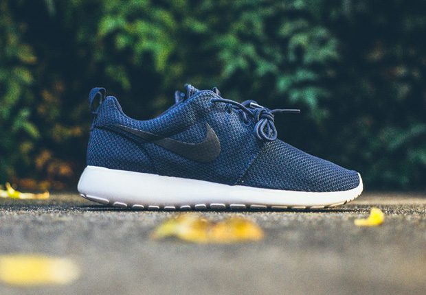 nike roshe midnight navy