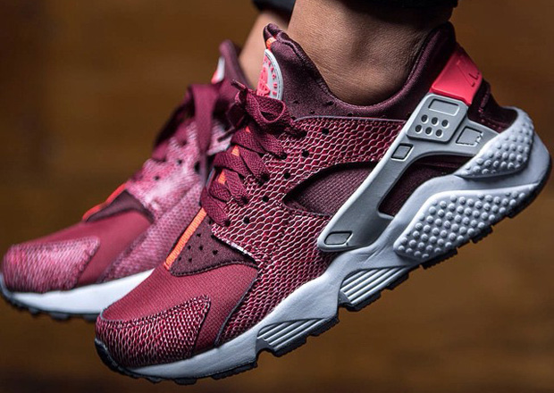 woman red huaraches