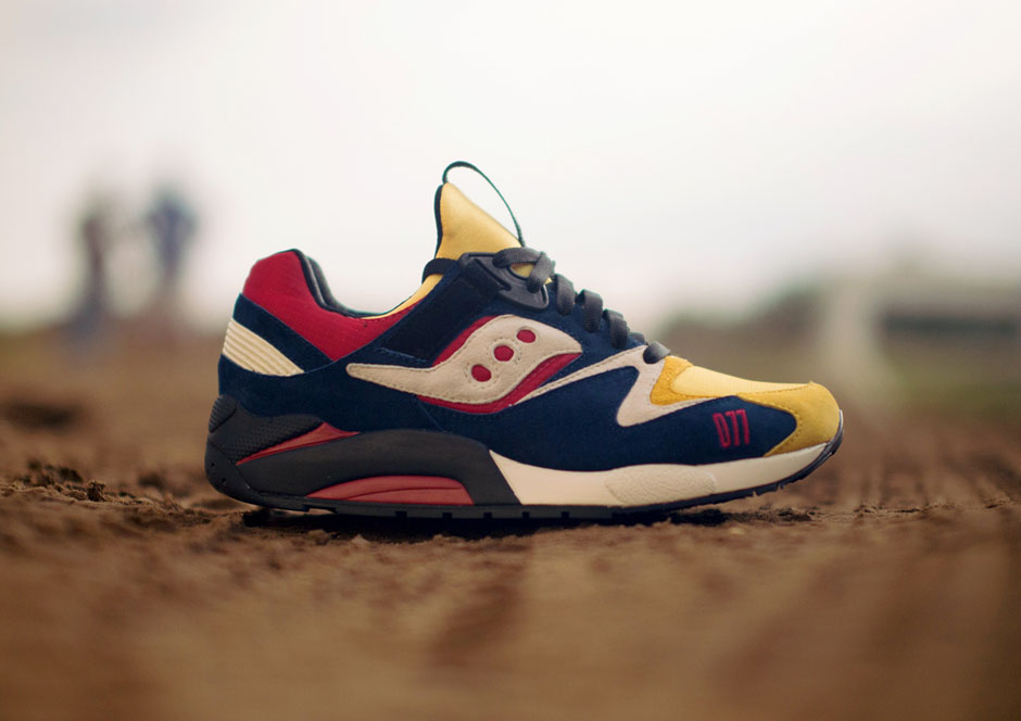 Play Cloths Saucony Grid 9000 Motorcross Available 02