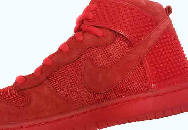 Nike Dunk High CMFT "Red October"