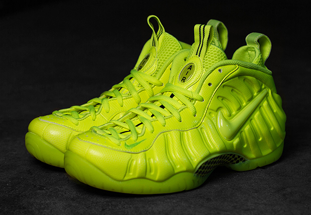 foamposite pro volt