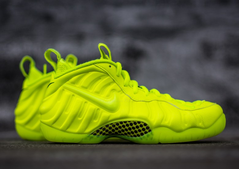 Nike Air Foamposite Pro “Volt” Releasing on Christmas Eve