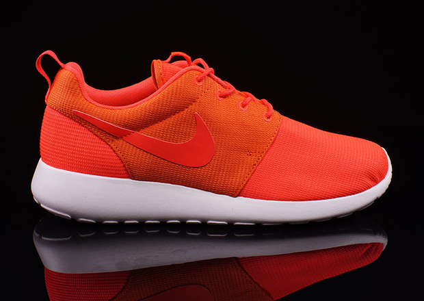 Nike Roshe Run Bright Crimson 2
