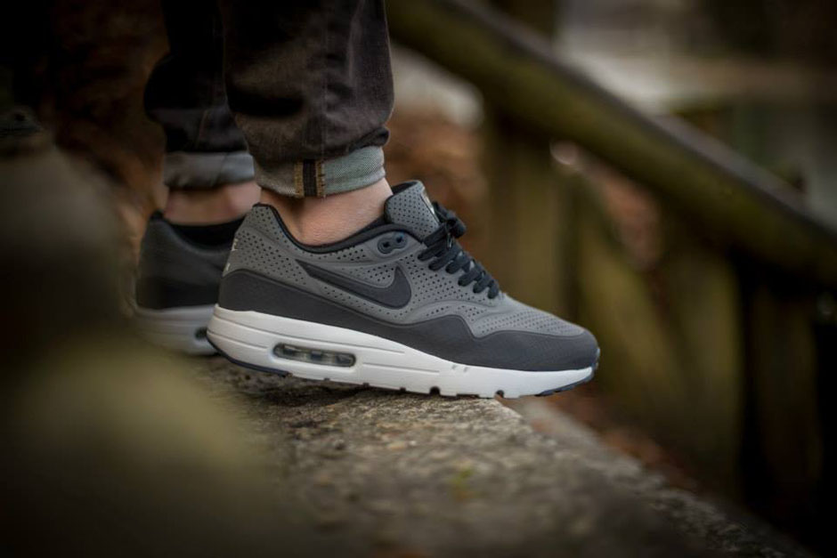 auditie ozon Zorg An On-Feet Gallery of the Nike Air Max 1 Ultra Moire - SneakerNews.com