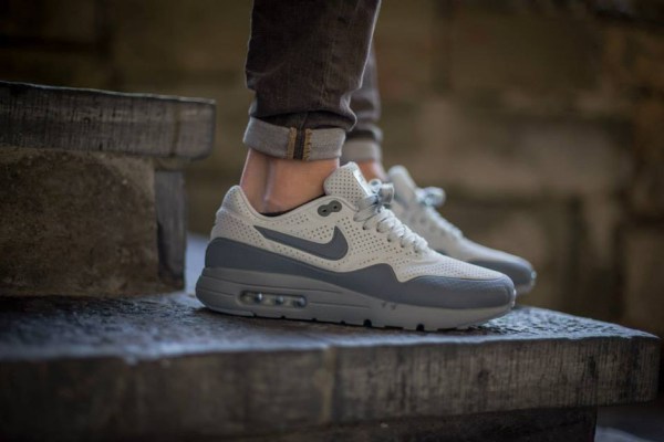 An On-Feet Gallery of the Nike Air Max 1 Ultra Moire - SneakerNews.com