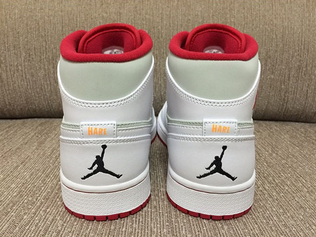 Another Look Air Jordan 1 Mid Hare 05