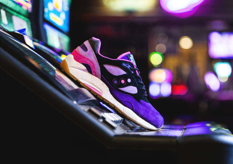 saucony barney