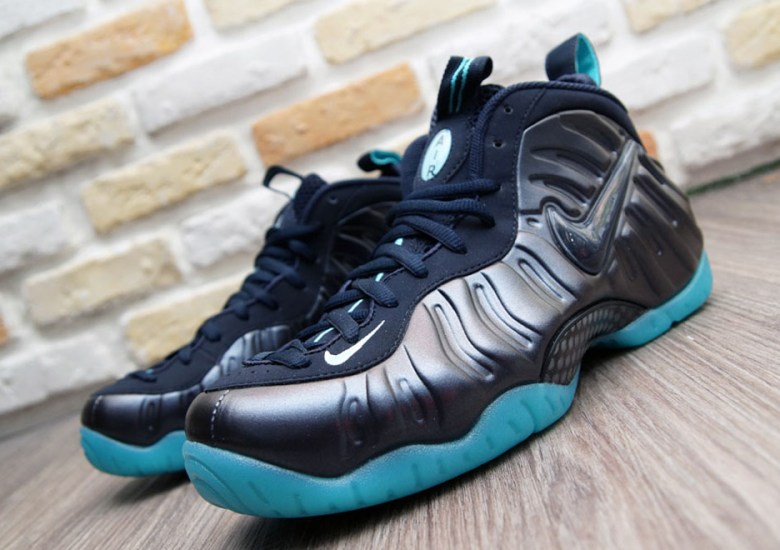 Nike Air Foamposite Pro “Midnight Navy” Price is $250