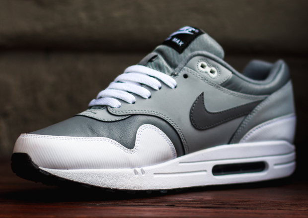 Nike Air Max 1 Leather - Cool Grey 