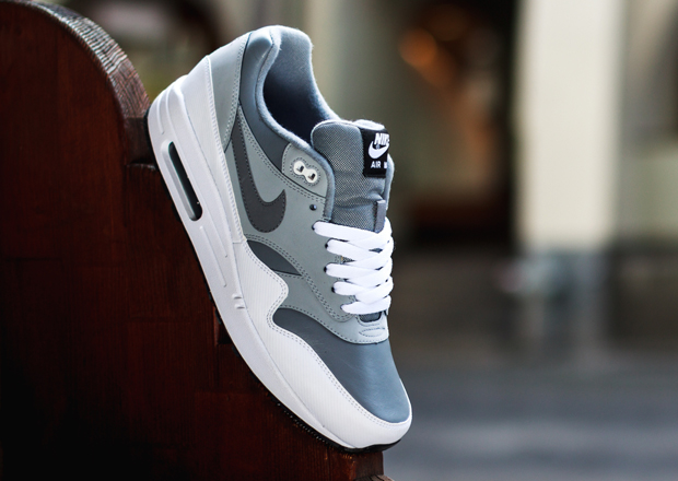 Nike Air Max 1 Leather Cool Grey Wolf Grey 3