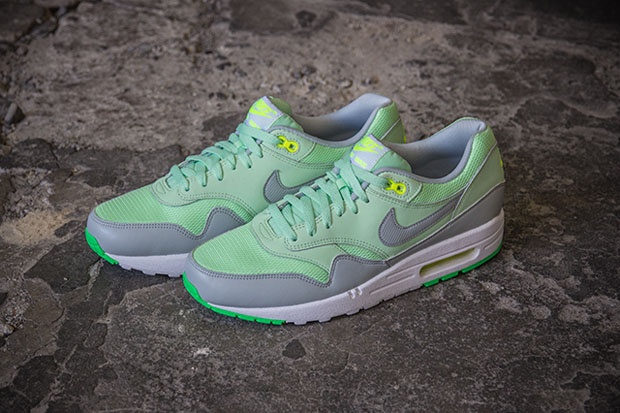 air max vapor green