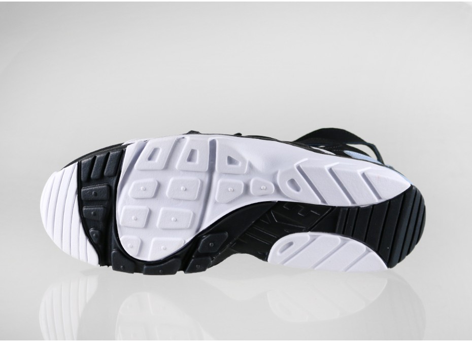 Nike Air Trainer Huarache Black White Cool Blue 04