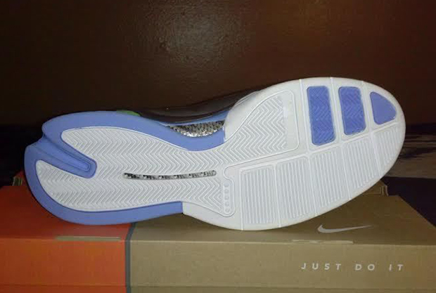 Nike Huarache 2k5 Doernbecher 4