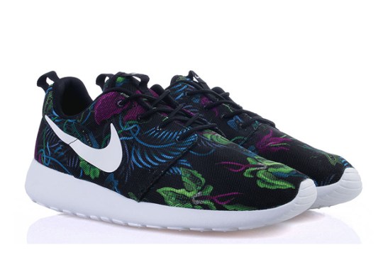 Nike Roshe Run “Floral” Returns in Spring 2015