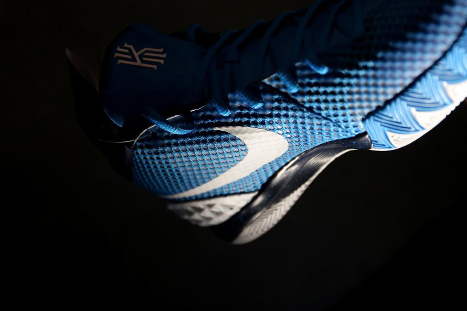 A Detailed Look at the NIKEiD Kyrie 1 