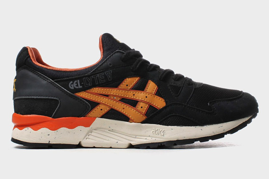 Over 30 Pairs Asics Sneakers Spring 2015 18