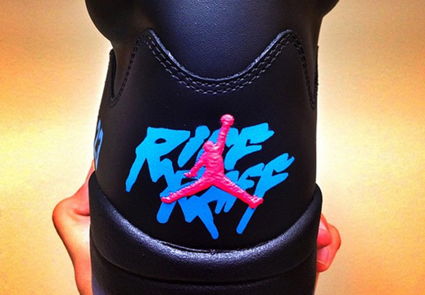 Here’s Why the air jordan Wiebe 1 mid south beach 852542 116 release date info “Riff Raff” is Probably A Custom