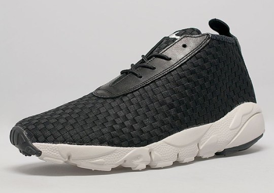 Nike Air Footscape Desert Chukka Black White 1