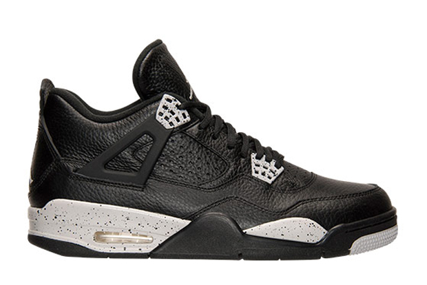 A Look At The Retail Version of the Oreo 4s - SneakerNews.com