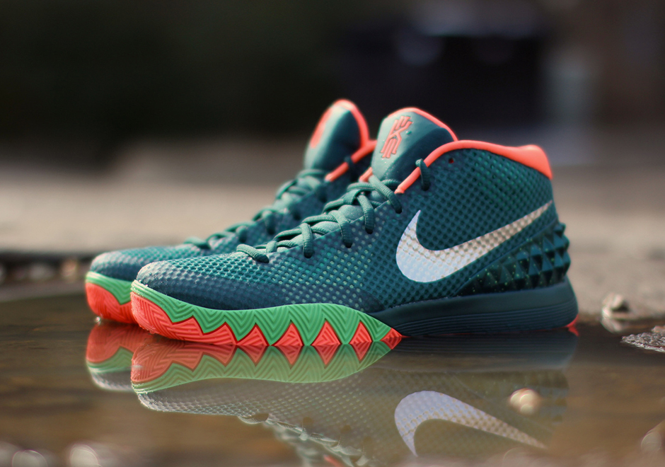 kyrie 1 flytrap on feet