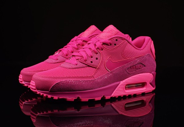 Nike Womens Air Max 90 Premium 