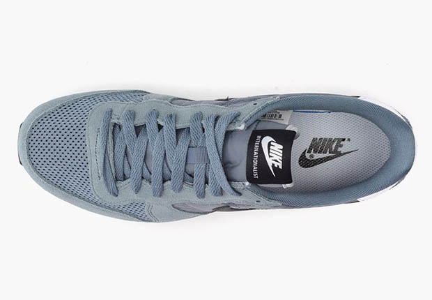 Nike Internationalist Blue Graphite 3