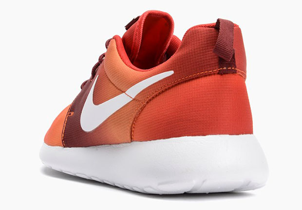 Nike Roshe Run Print Orange Gradient 4