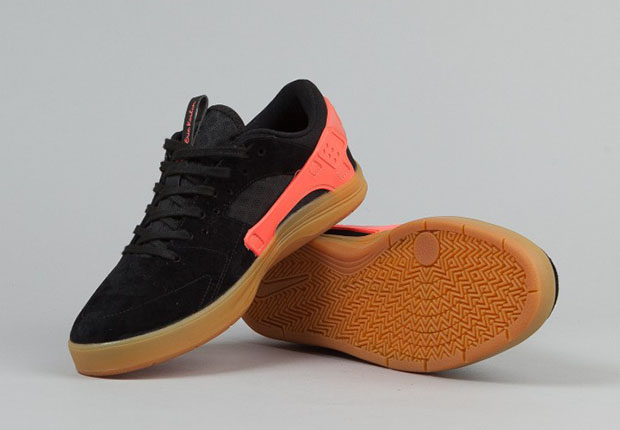 Nike SB Eric Koston Huarache - Black - Hot Lava - Gum - SneakerNews.com