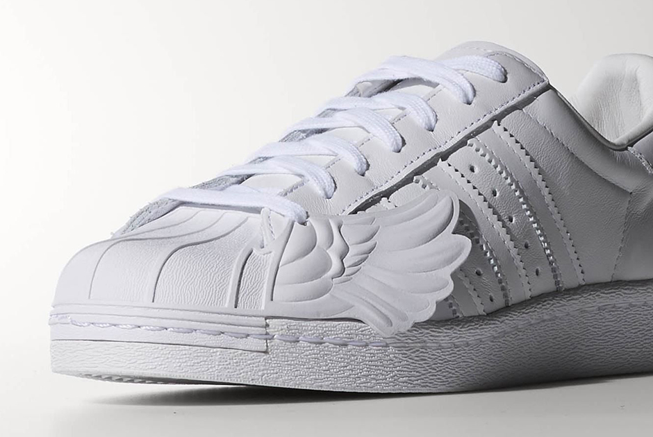 Jeremy Scott Reminds Us Who Invented The Winged Sneaker