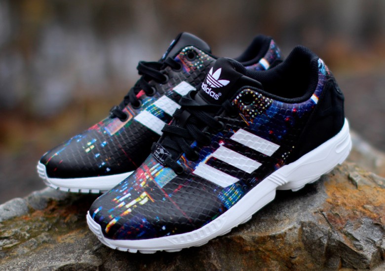 Spectacle forlade Politistation adidas Women's ZX Flux "Snake City" - SneakerNews.com