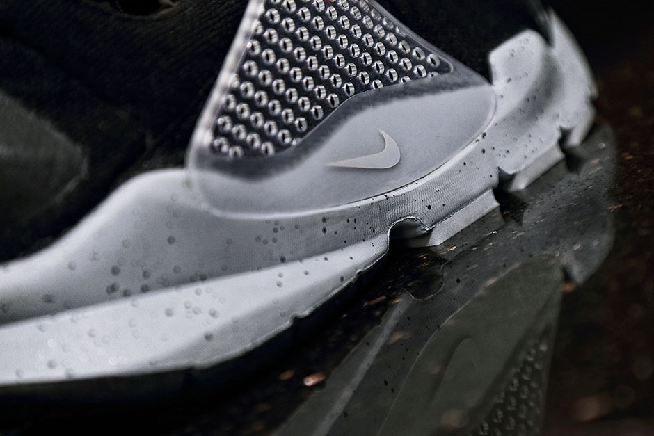 Fragment Design Nike Sock Dart Black Release Info 04