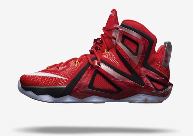 A First Look at the Nike LeBron 12 Elite