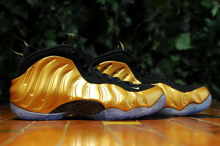 Nike Air Foamposite One "Gold" Releasing This Friday