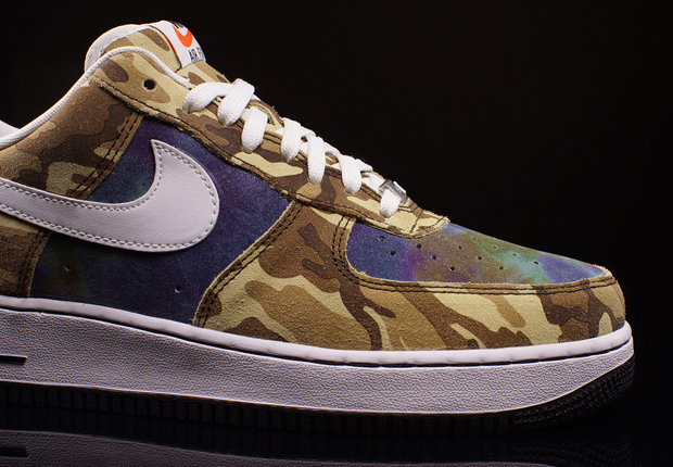 Nike Couldn't Decide Between These Two Graphic Prints For This Air Force 1