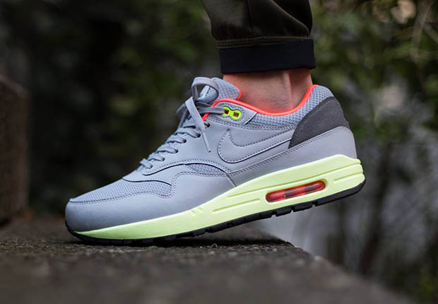 Let The Yeezy Talk Continue with this New Nike Air Max 1 FB ...