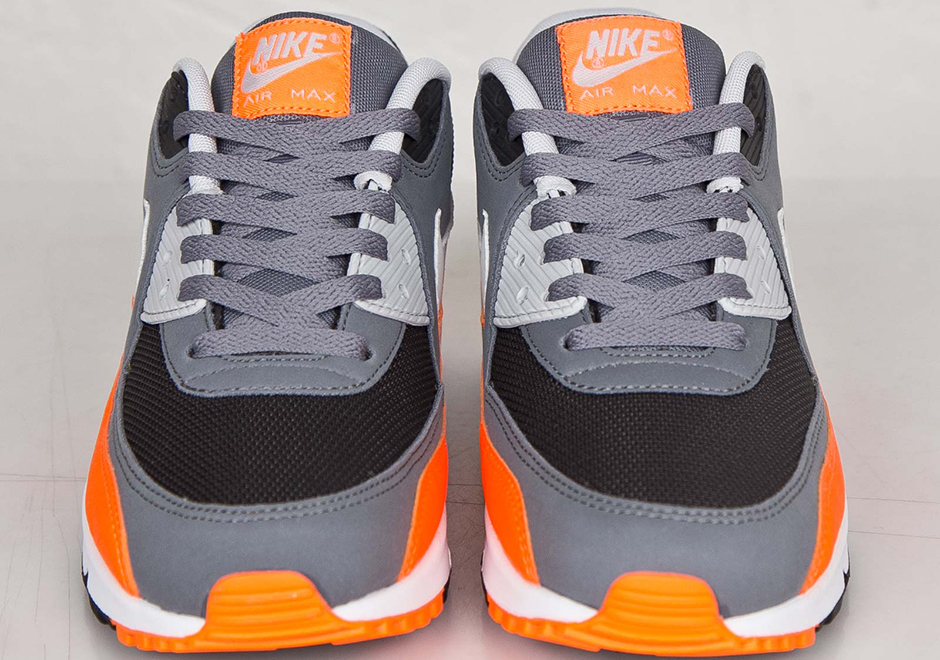 Nike Air Max 90 Cool Grey Total Orange 3