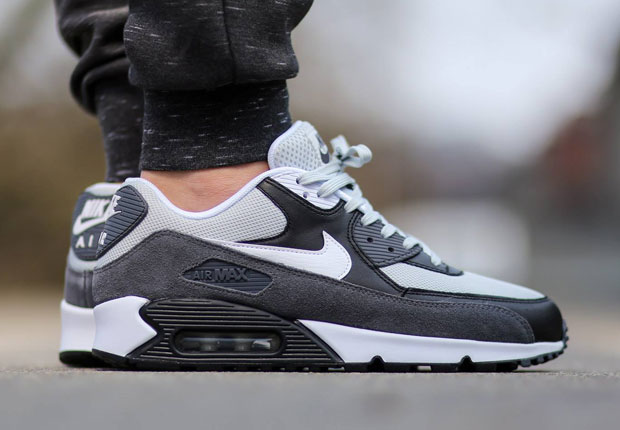 The Nike Air Max 90 Gone Greyscale - SneakerNews.com