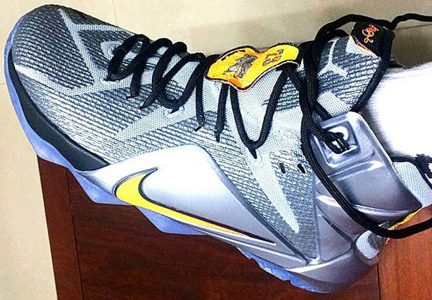 An Upcoming Flight-Inspired Colorway of the Nike LeBron 12