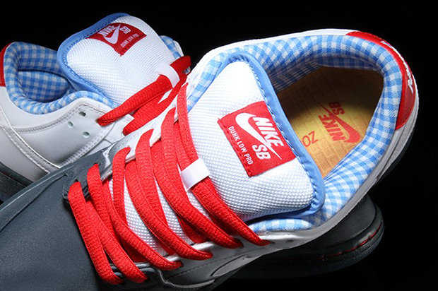 nike sb dunk low dorothy available