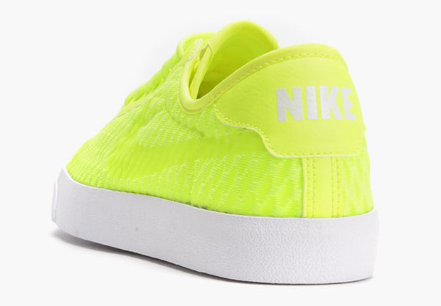 Nike Tennis Classic Ac Mesh Volt White 1