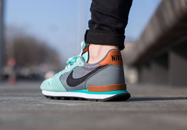 Nike Internationalist - Artisan Teal - Dark Russet - SneakerNews.com