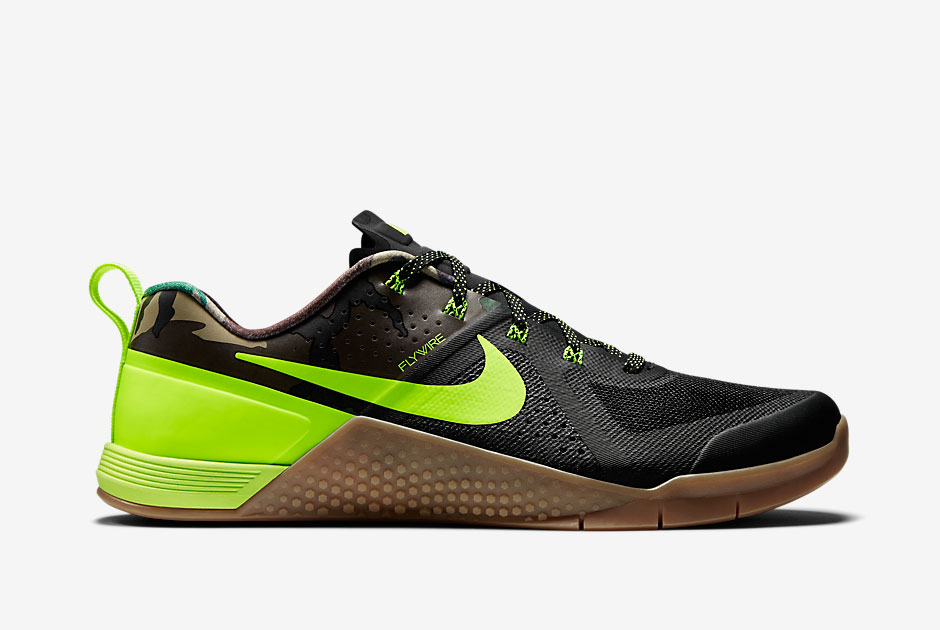 Two New Colorways Nike Metcon 1 03