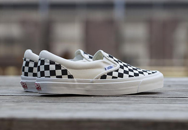 Vans Brings Back Their Original Slip-Ons 