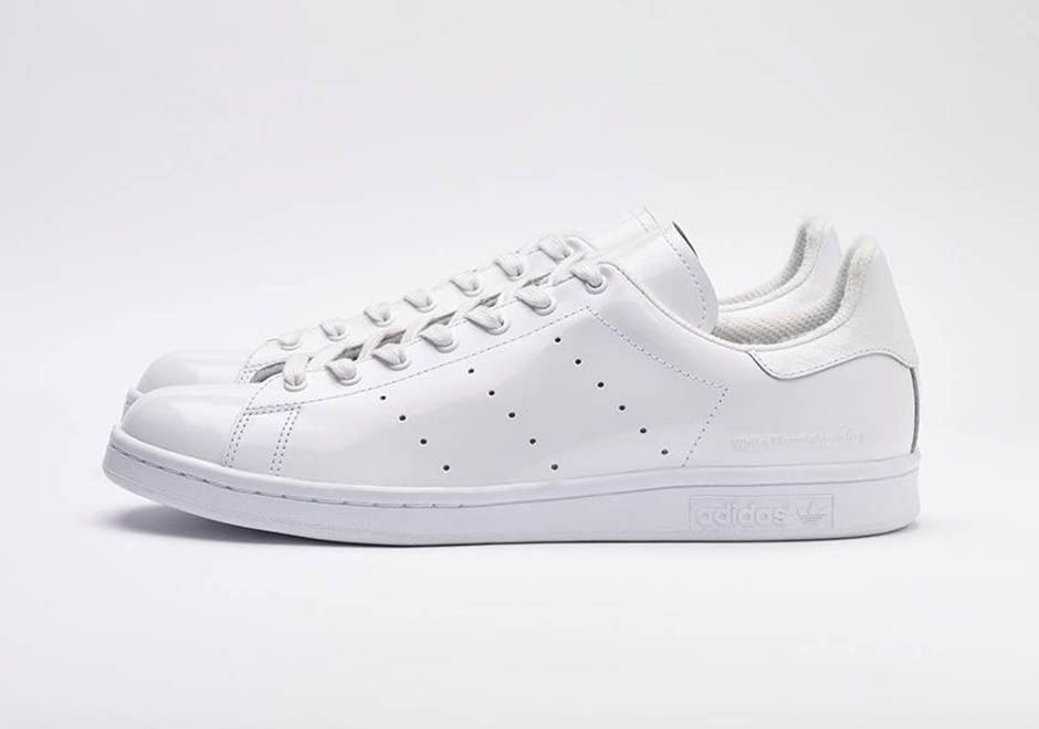 Кеды white. Adidas Stan Smith 2015. Stan Smith adidas полностью белые. Stan Smith adidas Collab. Adidas Stan Smith белые с хром.