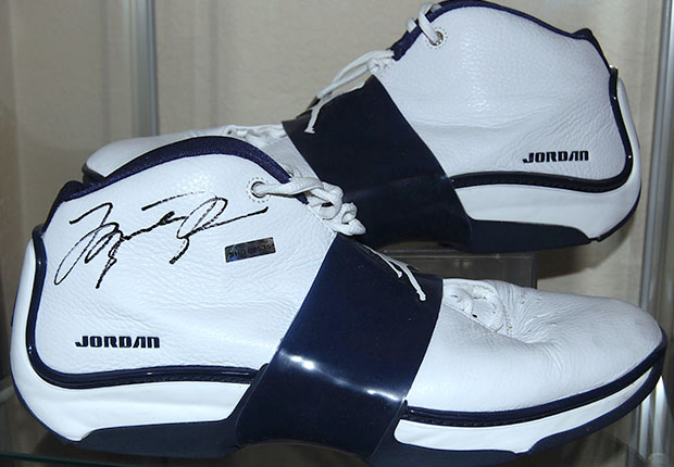 Do You Remember These Sneakers Michael Jordan Wore In His Last NBA Season?