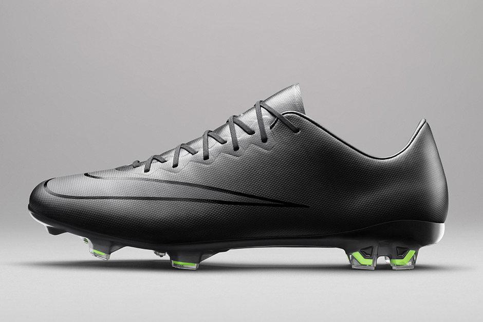 All Black Everything Worlds Best Nike Football 05
