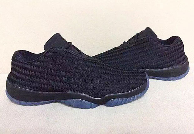 Jordan Future Low Black Woven 1