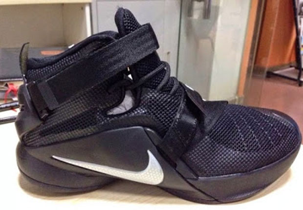 Lebron Soldier 9