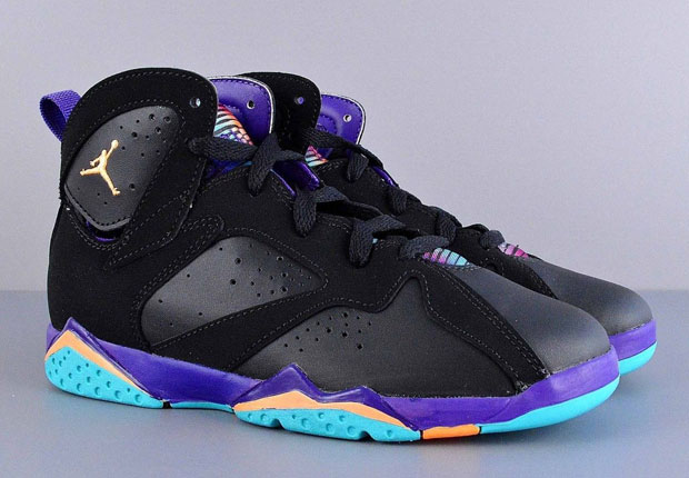 Air Jordan 7 Girls “Lola Bunny” Releases on April 18th