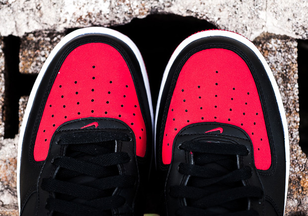 Nike Air Force 1 Mid Bred Available 05